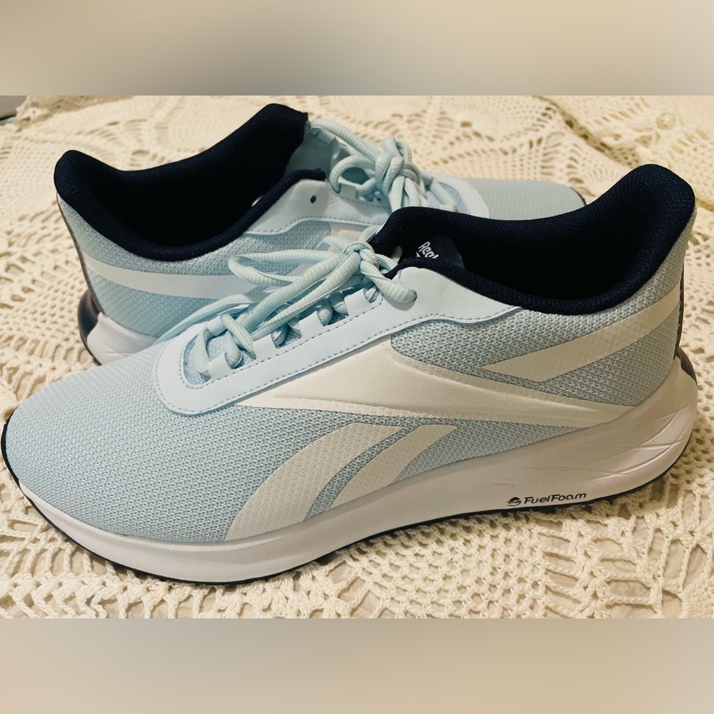 NWT REEBOK SHOES WOMEN’S ENERGY PLUS RUNNING SHOE SIZE 11 .#0024